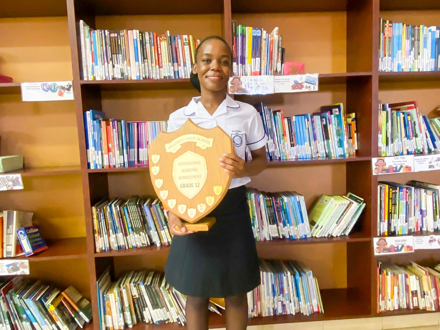 Amahle Nhleko 2024 Top Achiever 7 Distinctions Phambili High School